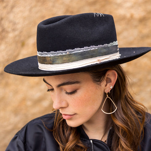 rose gold sis, and friends<br>shop the look > rock hounds <span class='visuallyhidden'>Call, text 323-404-2959 for shopping assistance</span>